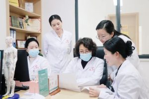【成都附二中医医院】名中医工作室——“周萍名医工作室”正式成立 【成都附二中医医院】名中医工作室——“周萍名医工作室”正式成立